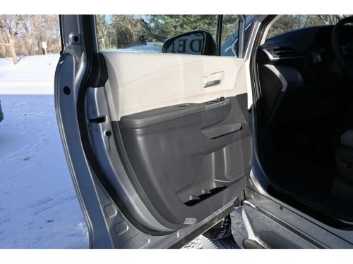 2023 Toyota Sienna XLE PLUS Mobility Handicap Van Handicap, US $84,999.00, image 21