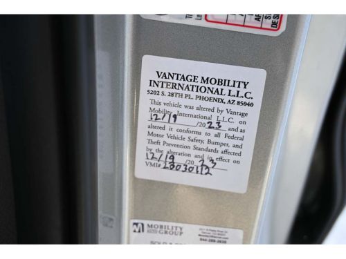 2023 Toyota Sienna XLE PLUS Mobility Handicap Van Handicap, US $84,999.00, image 26