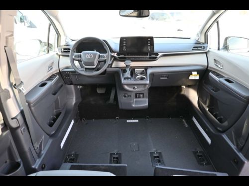 2023 Toyota Sienna XLE PLUS Mobility Handicap Van Handicap, US $84,999.00, image 49