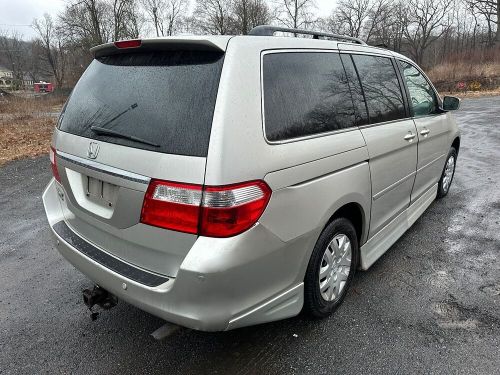 2006 honda odyssey wheelchair minivan handicap side entry medical