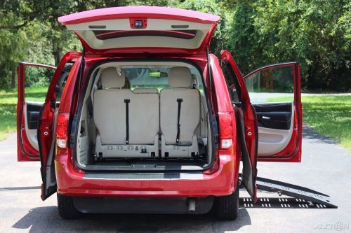 2015 dodge grand caravan se