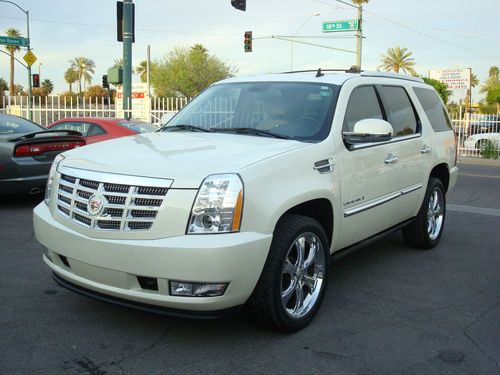 2008 escalade awd  rebuilt title