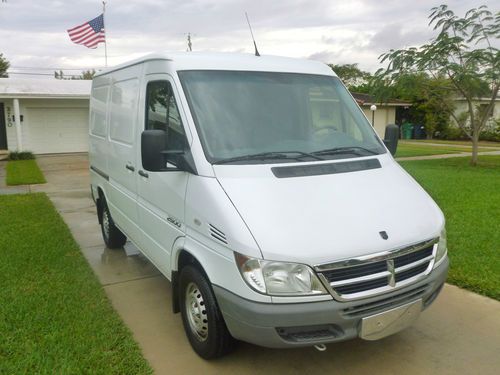 2006 dodge sprinter 2500 base standard cargo van 4-door 2.7l