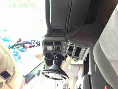 2003 Chevrolet Silverado 2500 HD LT Crew Cab Pickup 4-Door 6.6L, image 3