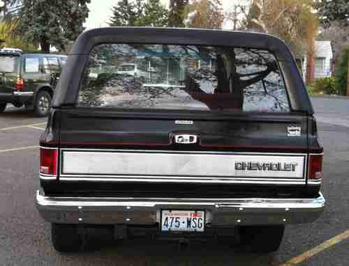 1982 CHEVY K-5 BLAZER RED INTERIOR NO RESERVE!!!!, image 5