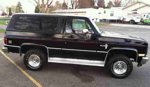 1982 CHEVY K-5 BLAZER RED INTERIOR NO RESERVE!!!!, image 7