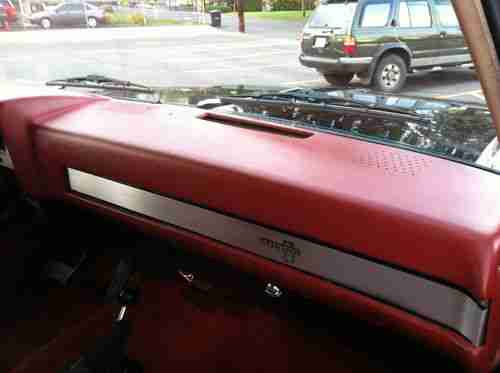 1982 CHEVY K-5 BLAZER RED INTERIOR NO RESERVE!!!!, image 11