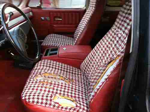 1982 CHEVY K-5 BLAZER RED INTERIOR NO RESERVE!!!!, image 14