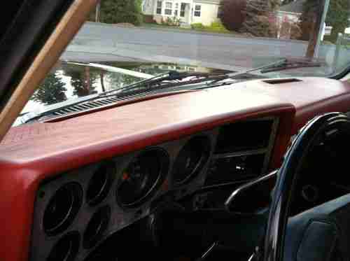 1982 CHEVY K-5 BLAZER RED INTERIOR NO RESERVE!!!!, image 16