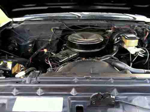 1982 CHEVY K-5 BLAZER RED INTERIOR NO RESERVE!!!!, image 21