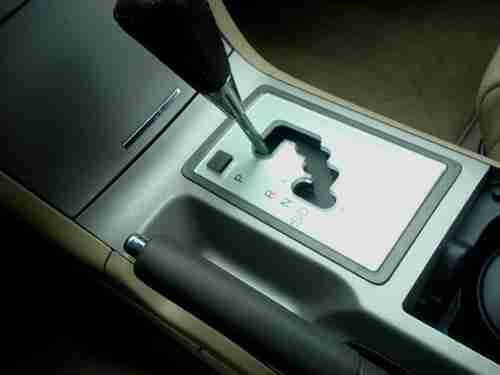 FLORIDA 1-OWNER, TOP OF LINE SLE V-6 MODEL, ONLY 48K LOW MILES, EXTRA CLEAN!, image 11