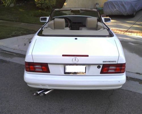 Mercedes benz sl320 rare white on beige - serviced- extra brabus accessories.