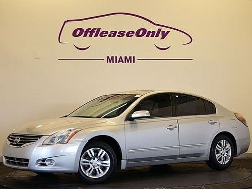Leather sunroof cd player push button start cruise control off lease only
