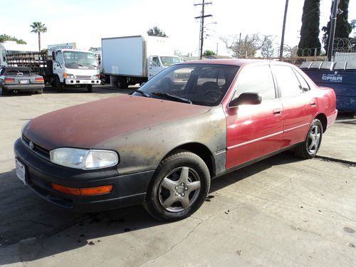 1993 toyota camry le sedan 4-door 2.2l, no reserve