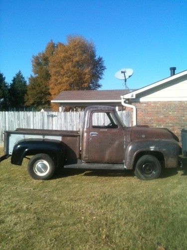 1955 ford f100, clean title, 99% rust free