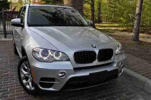 2012 BMW X5 xDrive35i Sport Utility 4-Door 3.0L, image 2