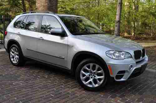 2012 BMW X5 xDrive35i Sport Utility 4-Door 3.0L, image 4