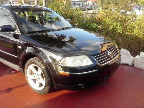 2004 volkswagen passat glx 4 motion sedan 4-door 2.8l