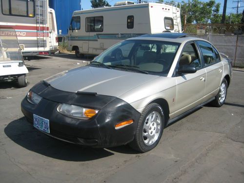 2001 saturn sl2 base sedan 4-door 1.9l, no reserve