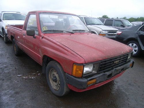 1985 toyota standard cab pick up-- long bed
