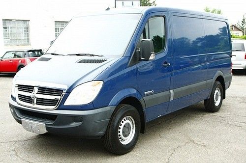 We finance!! 2008 dodge sprinter rwd cargobay towpackage turbodiesel