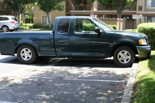 Custom 2002 ford f-150  lariat king ranch supercab xlt *no reserve*
