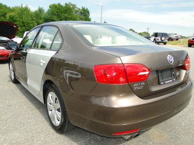 2011 VOLKSWAGEN JETTA SE SALVAGE REPAIRED, REBUILT SALVAGE TITLE, REPAIRABLE, US $10,900.00, image 3