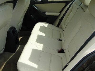 2011 VOLKSWAGEN JETTA SE SALVAGE REPAIRED, REBUILT SALVAGE TITLE, REPAIRABLE, US $10,900.00, image 33