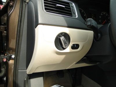 2011 VOLKSWAGEN JETTA SE SALVAGE REPAIRED, REBUILT SALVAGE TITLE, REPAIRABLE, US $10,900.00, image 37