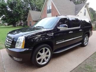 1owner, 8 passenger, navigation, rear cam, dual tv's, moonroof, perfect carfax!
