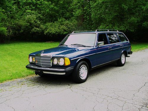 1984 merc. benz 300-d turbo diesel st.wagon-rare color exc. cond.