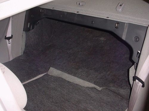 2001 SILVER FORD ESCORT SE, image 9