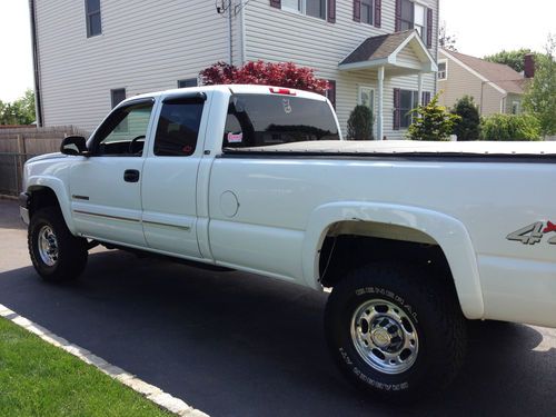 2003 Silverado HD - 4 x 4 - 6.0 Pick-up extended cab, image 2