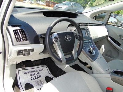 2012 TOYOTA PRIUS HYBRID SALVAGE REPAIRED, REBUILT SALVAGE TITLE, REPAIRABLE, US $17,200.00, image 25