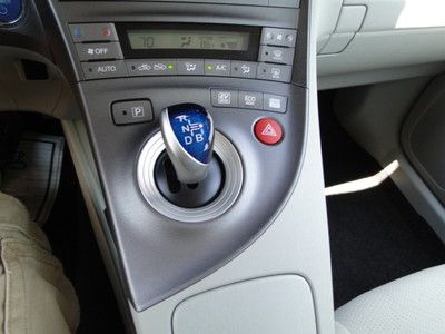 2012 TOYOTA PRIUS HYBRID SALVAGE REPAIRED, REBUILT SALVAGE TITLE, REPAIRABLE, US $17,200.00, image 34