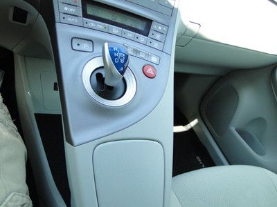 2012 TOYOTA PRIUS HYBRID SALVAGE REPAIRED, REBUILT SALVAGE TITLE, REPAIRABLE, US $17,200.00, image 35