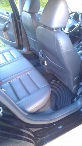 VW Jetta Wolfsburg Edition, Black 4dr Sedan - VERY GOOD condition (per Kelly BB), US $12,980.00, image 7