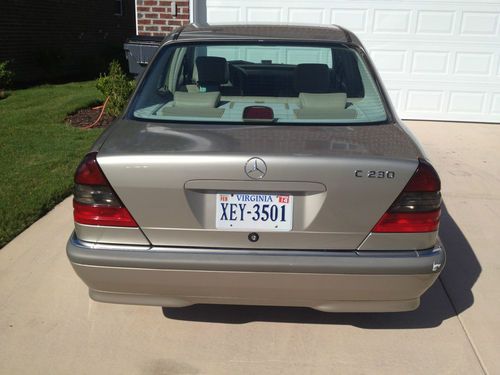 1998 Mercedes-Benz C230, image 2