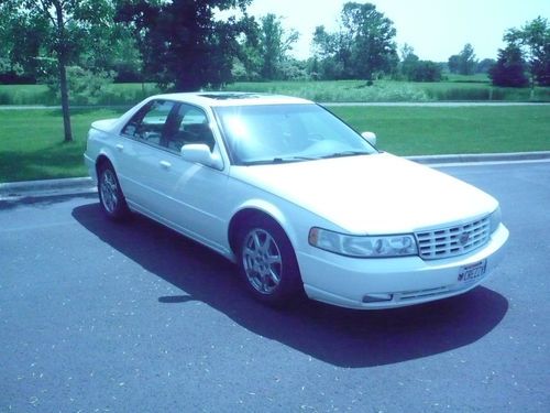 2003 cadillac seville sts sedan 4-door 4.6l, navigation, sun roof, 300hp