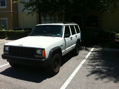 1993 jeep cherokee base sport utility 4-door 4.0l