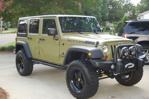 2013 jeep wrangler unlimited rubicon "built by aev" one owner