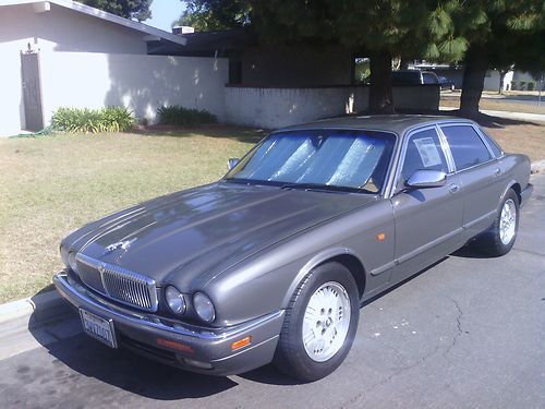 1995 jaguar vanden plas