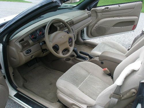 2004 CHRYSLER SEBRING CONVERTIBLE, WHITE, NEW TOP, image 7