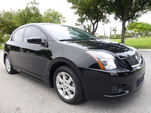 2012 nissan sentra sr sedan 4-door 2.0l florida car gas saver black / grey nice!