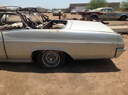 1965 Chevrolet Impala convertible, image 9