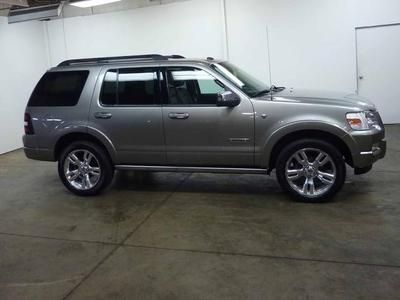 Limited SUV 4.6L CD 7 Speakers AM/FM radio Audiophile AM/FM In-Dash 6-CD/MP3, image 10