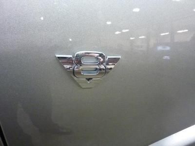 Limited SUV 4.6L CD 7 Speakers AM/FM radio Audiophile AM/FM In-Dash 6-CD/MP3, image 32