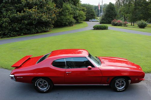 1972 gto....very nice paint......400 engine....turbo 400 transmission