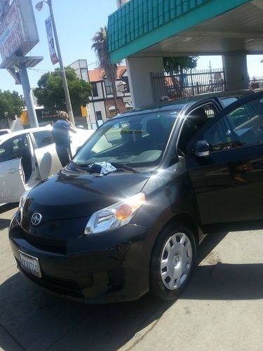 2010 scion xd, black, low mileage