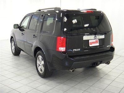 4X4 ONE OWNER CLEAR CARFAX LEATHER SUNROOF 3RD ROW WELL EQUIPPED, image 4